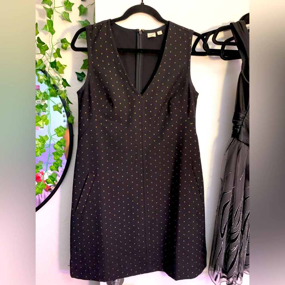 Black n gold shift dress with front pockets